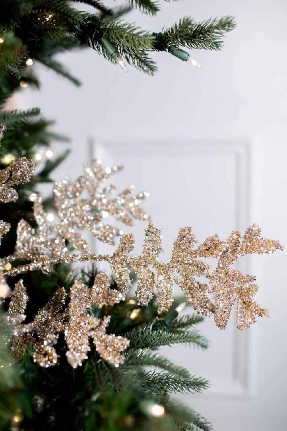 Decorator's Warehouse 32” Acanthus Leaves Platinum Christmas Spray > Christmas Sprays|Christmas Decor