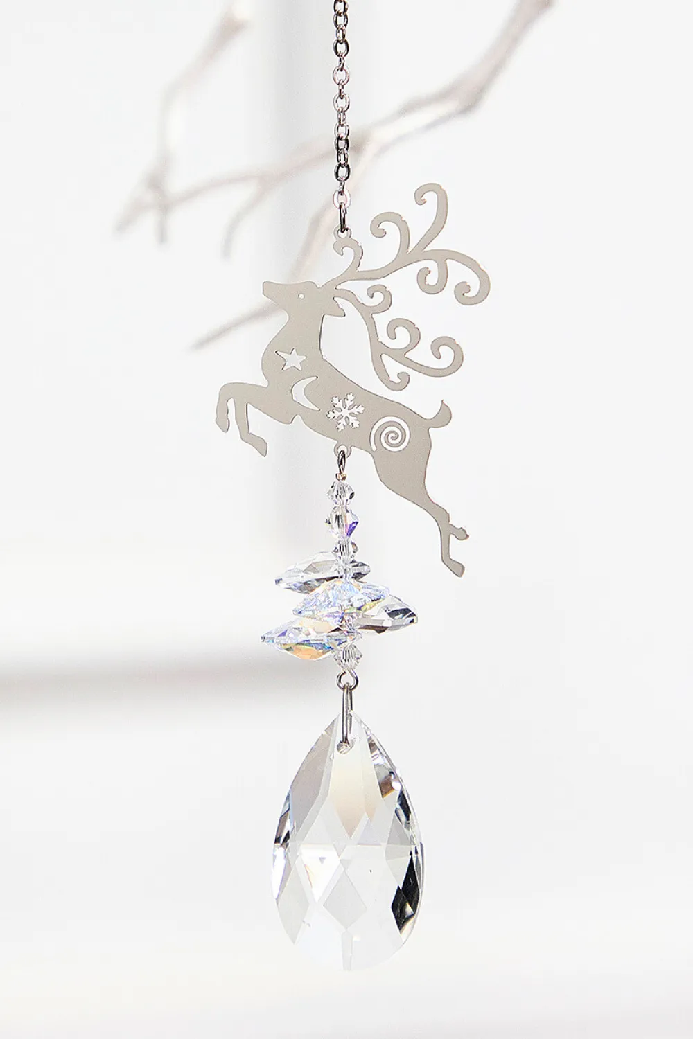 Decorator's Warehouse 4.5” Aurora Borealis Reindeer Suncatcher > Christmas Ornaments|Christmas Decor