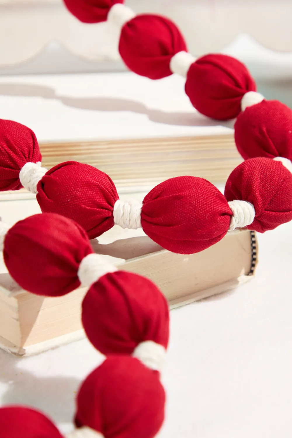 Decorator's Warehouse 5' Ball Garland > Christmas Decor|60"