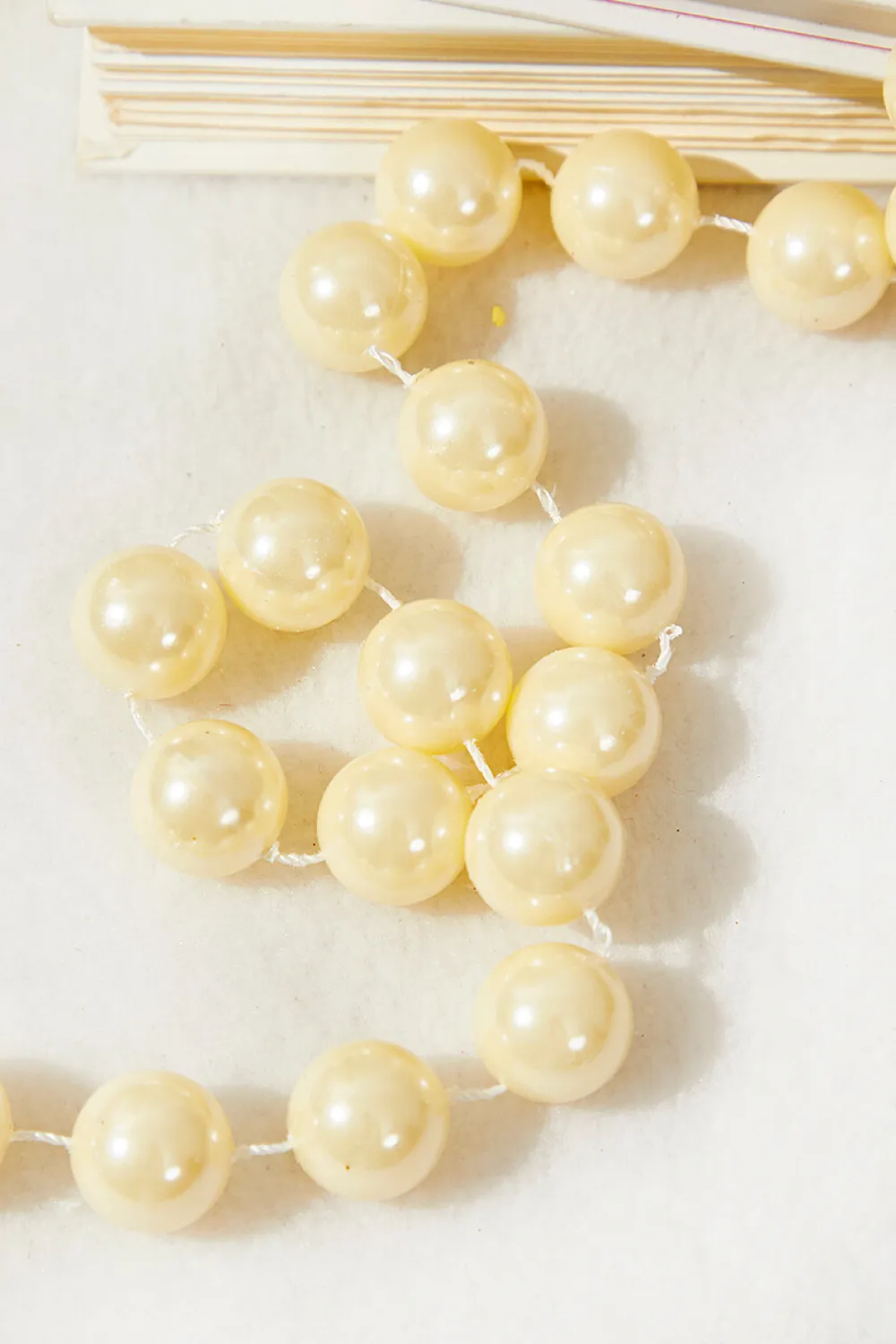 Decorator's Warehouse 8.8' Bead Garland - Pearl > Sale|Christmas Sale