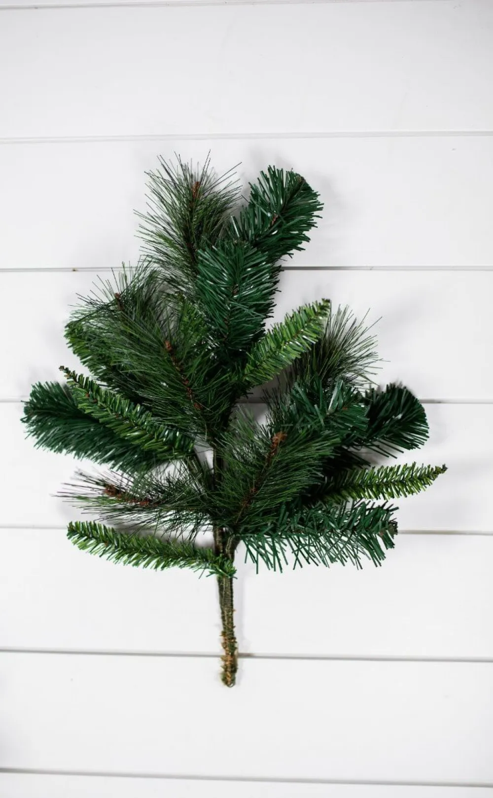 Decorator's Warehouse 18" Belgium Mix Christmas Spray > Christmas Sprays|Christmas Decor