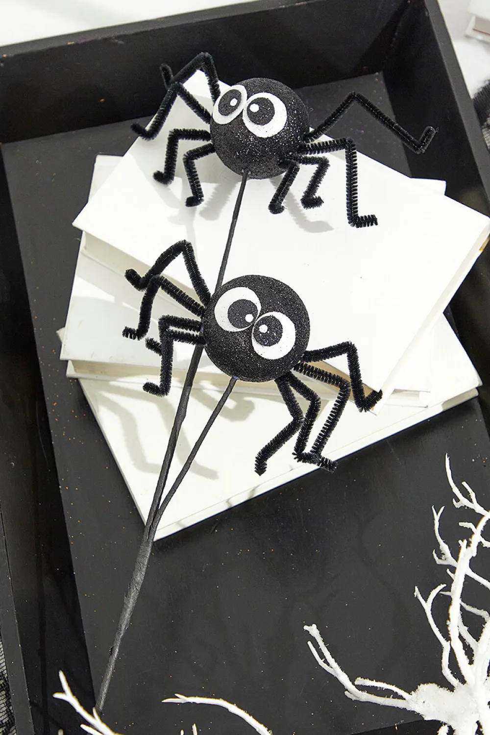 Decorator's Warehouse 21" Black Spider Spray > Halloween|Halloween