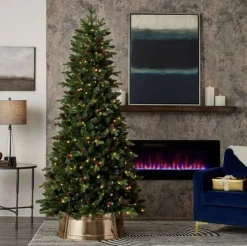 Decorator's Warehouse 9' Canyon Ranch Fir Tree with 620 Warm White LED Lights > Green|9 Feet