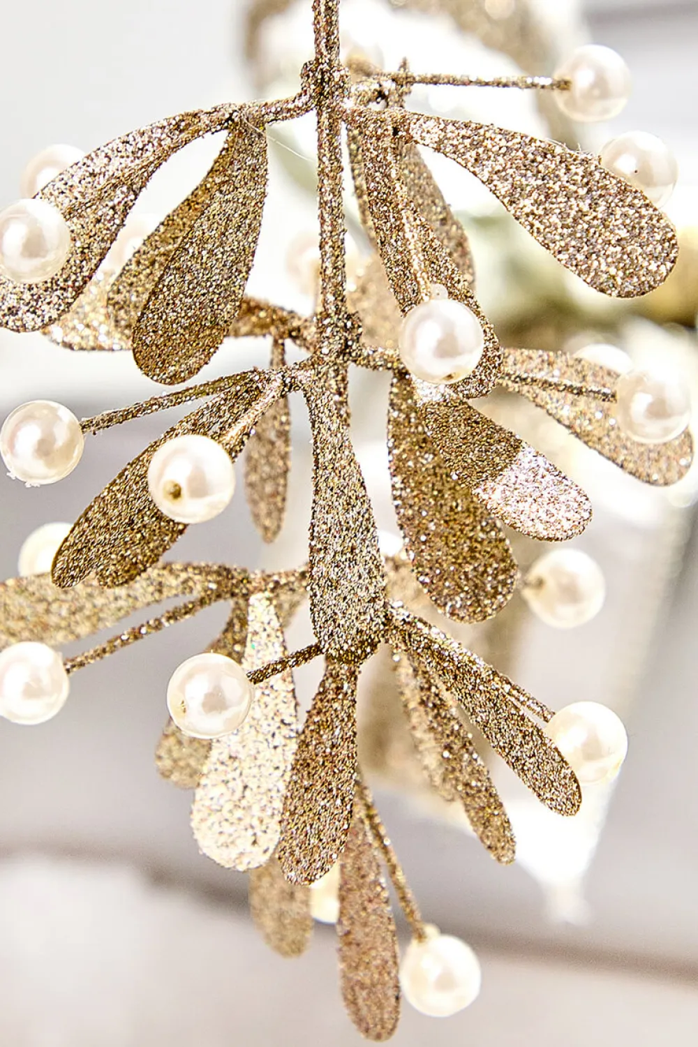 Decorator's Warehouse 7" Champagne Glitter Pearl Mistletoe Ornament > Christmas Decor|Natural Elegance