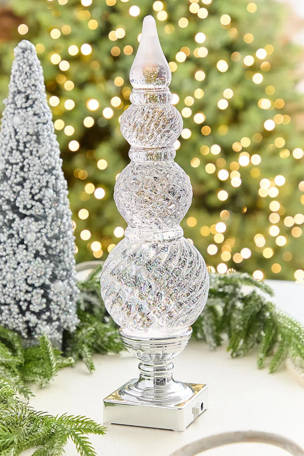 Decorator's Warehouse 15.5" Christmas Finial Lighted Globe > White Christmas|Christmas Decor