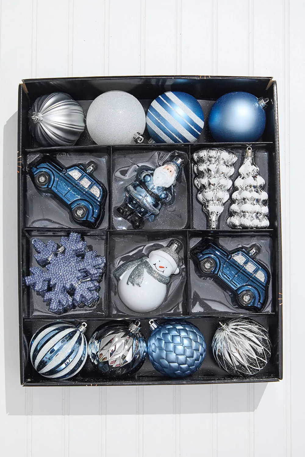 Decorator's Warehouse Christmas Shatterproof 25 Piece Assortment - Silver, Blue > Boxed Sets|Christmas Decor