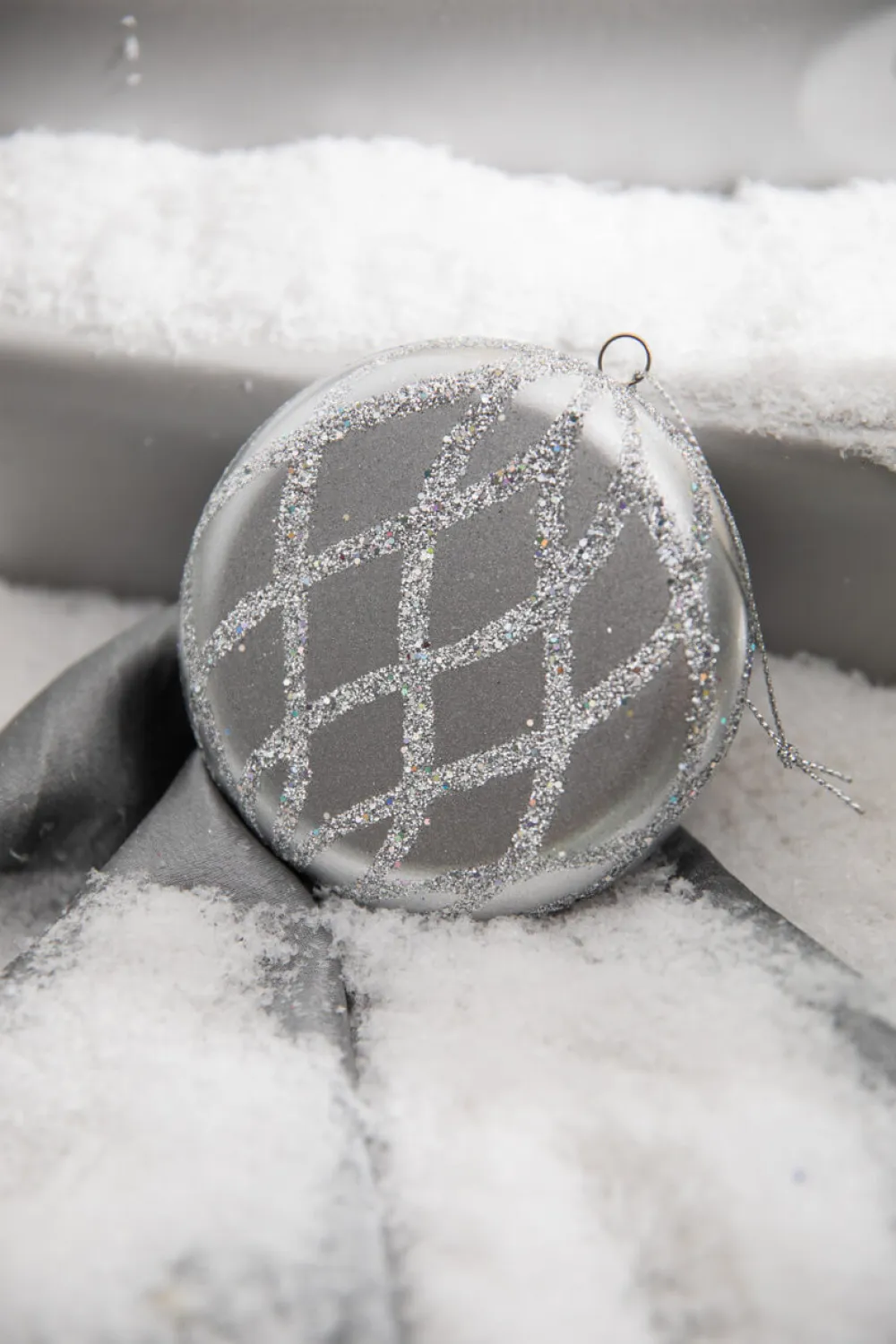 Decorator's Warehouse 10cm Matte Glitter Flat Round Ornament - Silver > White Christmas|Christmas Sale