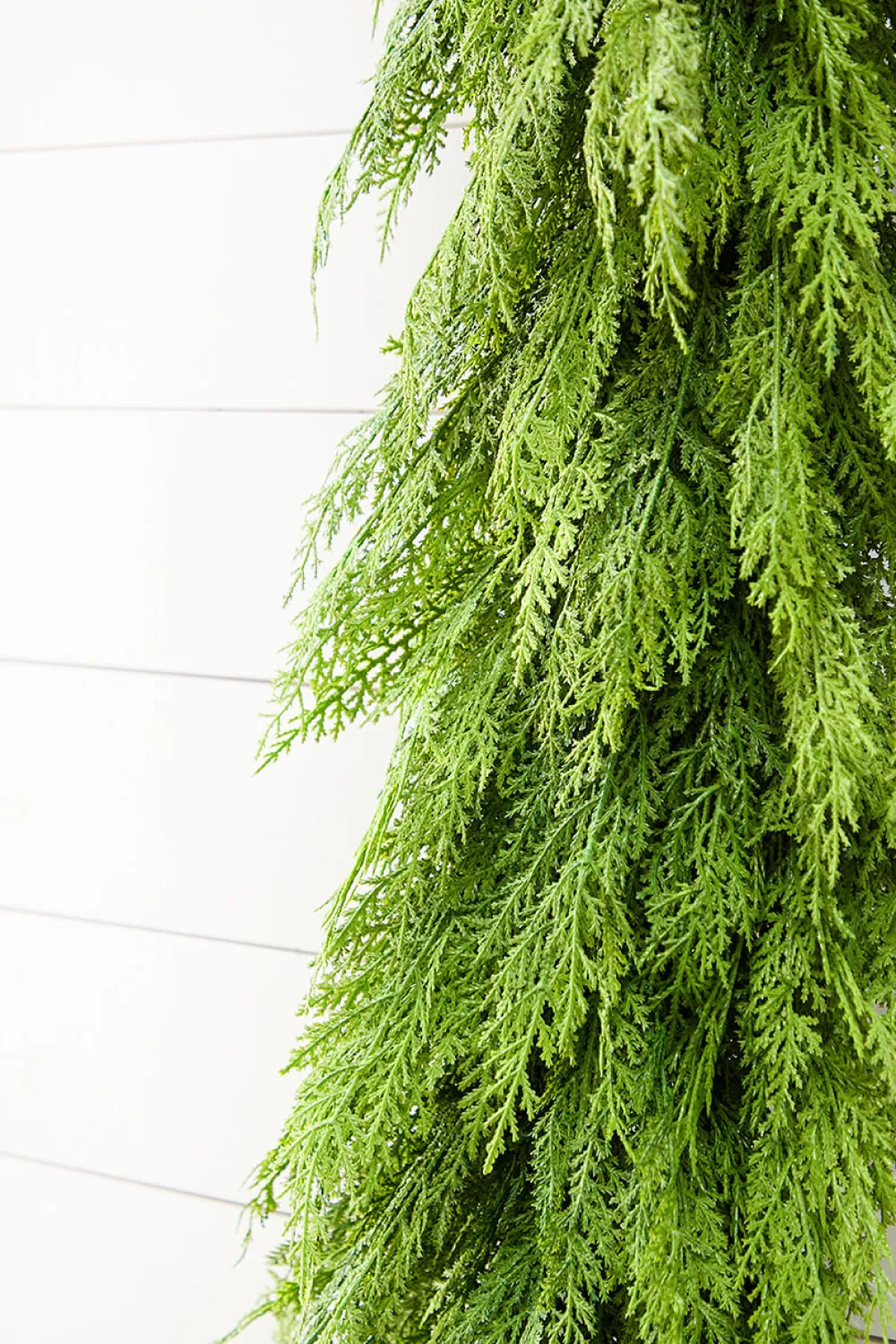 Decorator's Warehouse 72" Deluxe Real Touch Cedar Garland > Real Touch Garlands|Cardinal