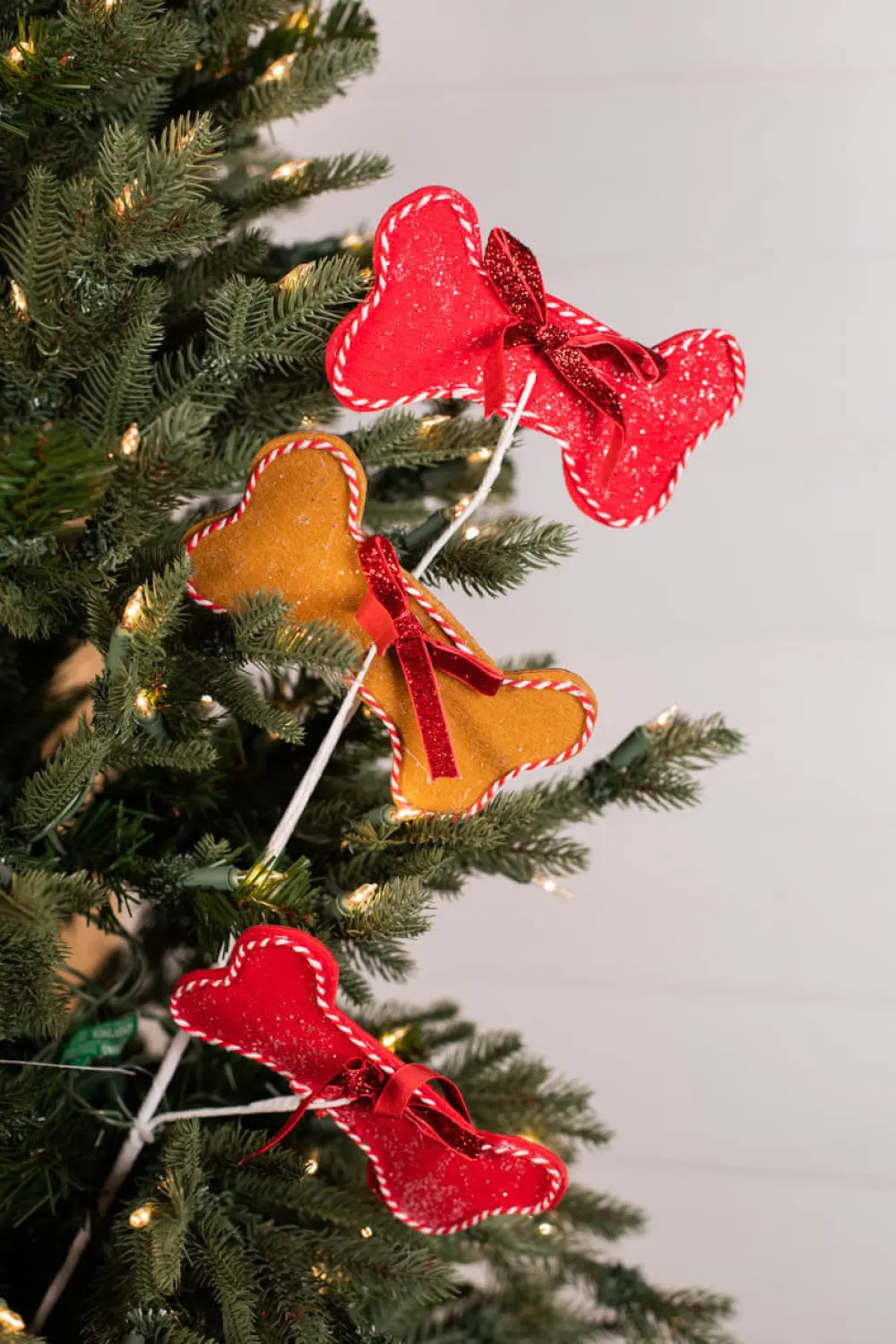 Decorator's Warehouse 27” Dog Biscuits Spray > Christmas Sale|Christmas Sprays