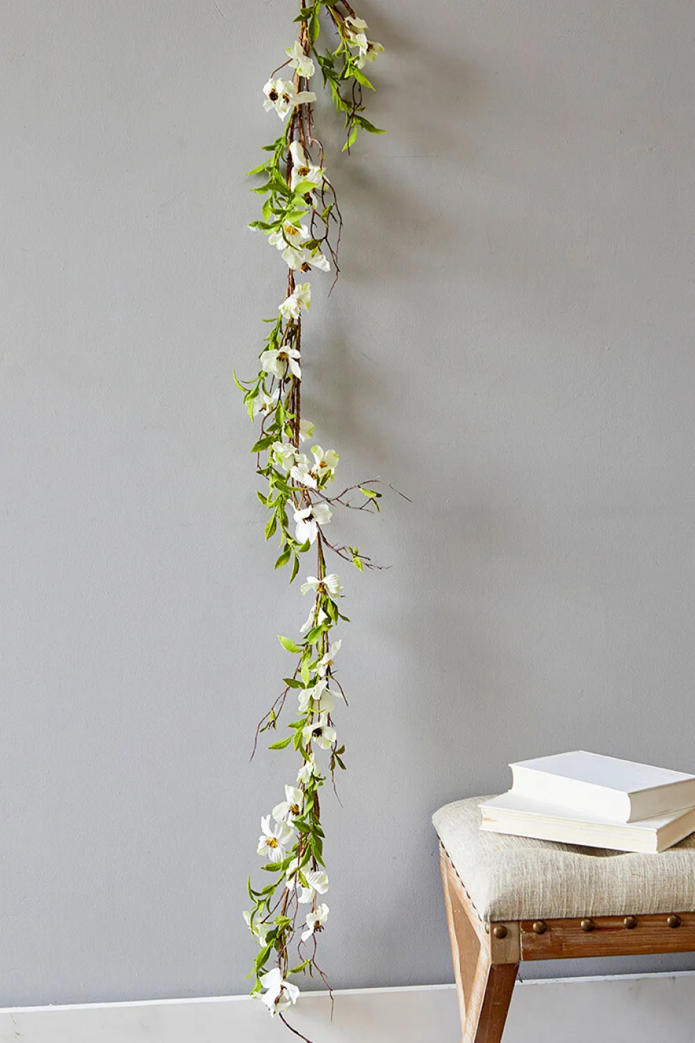Decorator's Warehouse 60" Dogwood Garland > Christmas Decor|Spring Florals