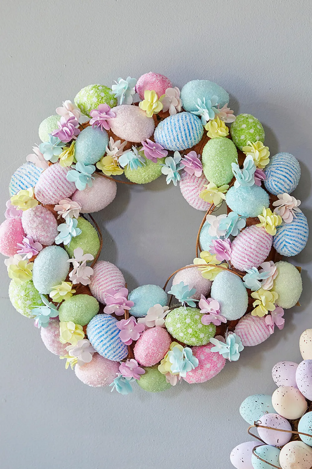 Decorator's Warehouse 15.75" Easter Egg With Flowers Wreath > Easter Decor|Easter Decor