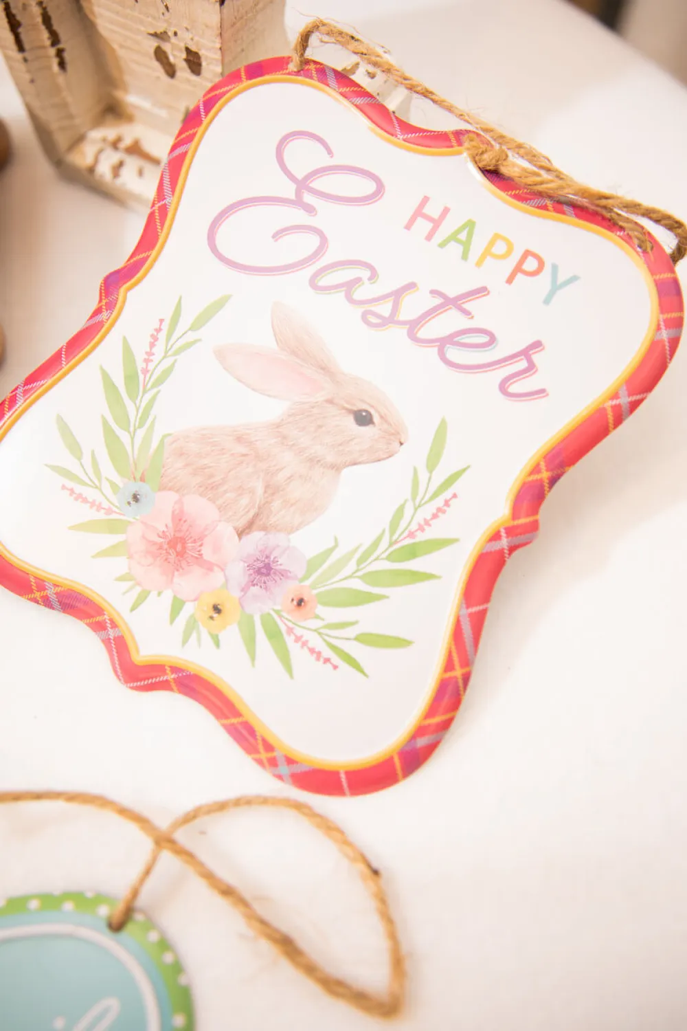 Decorator's Warehouse 7" Embossed Tin Easter Sign > Easter Decor|Easter Decor