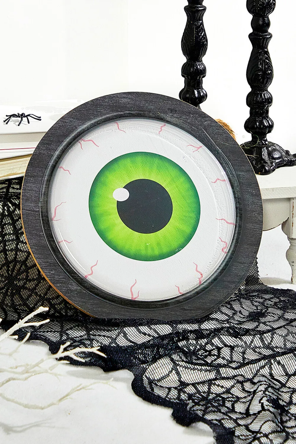 Decorator's Warehouse 10.5" Eyeball Dome Sign > Halloween|Halloween