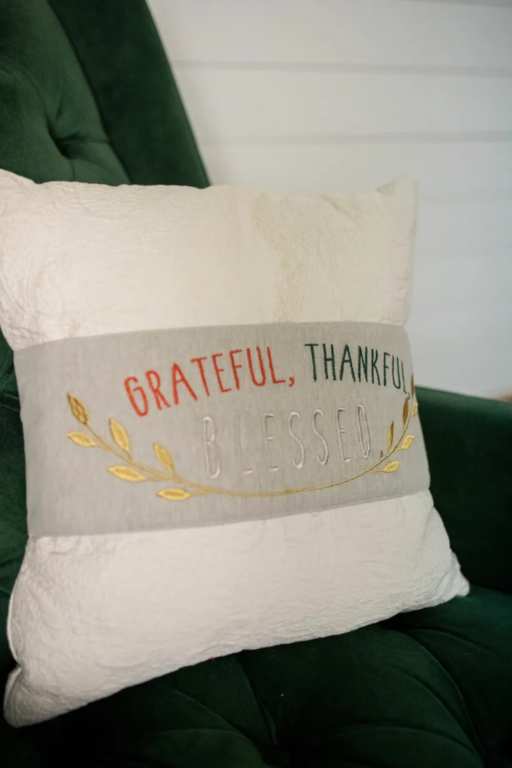Decorator's Warehouse Fabric “Grateful, Thankful, Blessed" Pillow Wrap (16"L x 6"H) > Fall Decor|Sale