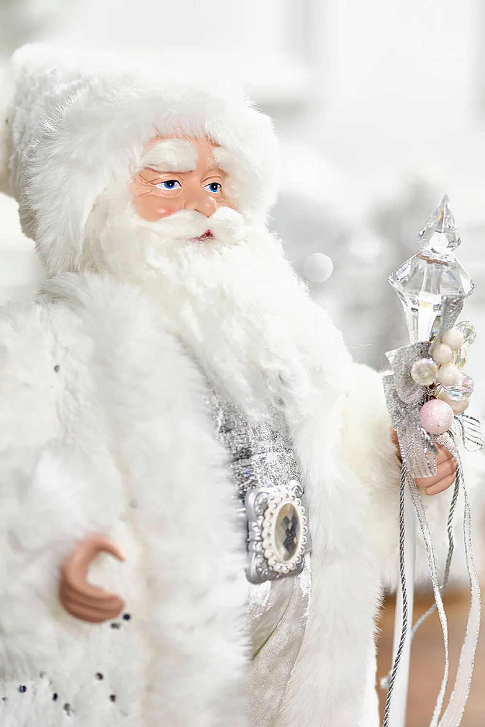 Decorator's Warehouse 20" Fabric Winter Santa With Jewel Staff > White Christmas|Santas & Angels