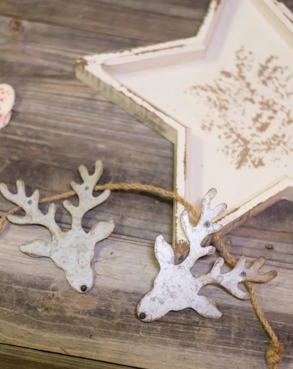 Decorator's Warehouse Galvanized Metal Reindeer Banner > Winter Woodland|Christmas Decor