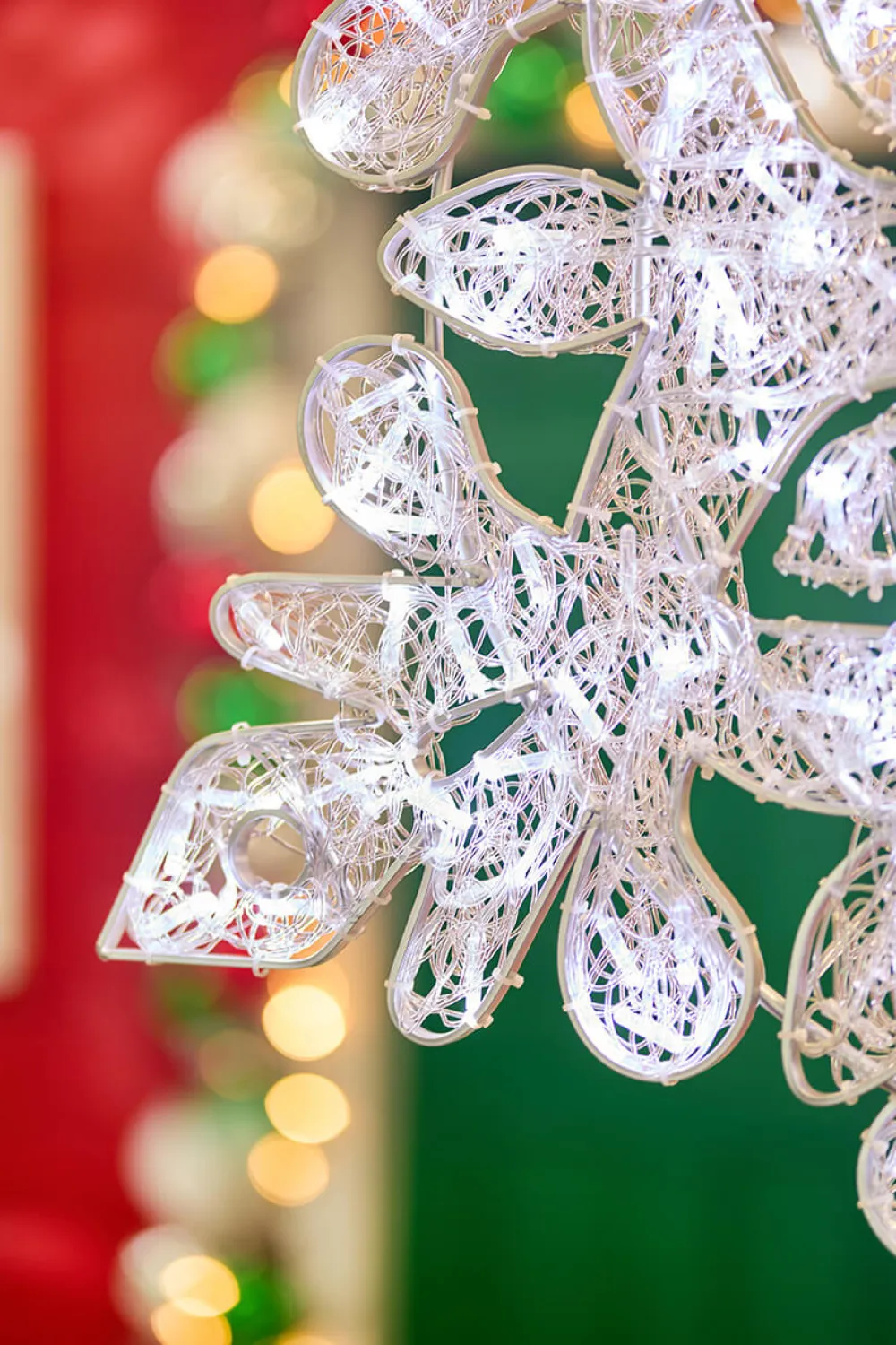 Decorator's Warehouse 4' Giant Crystal Snowflake > Outdoor Decor|Outdoor Decor