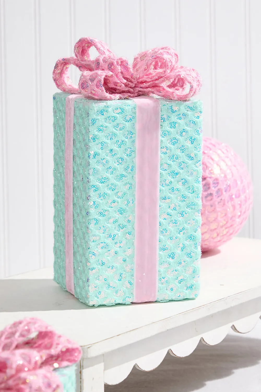 Decorator's Warehouse 10" Gift Box > Santa'S Sweet Shoppe|Christmas Decor