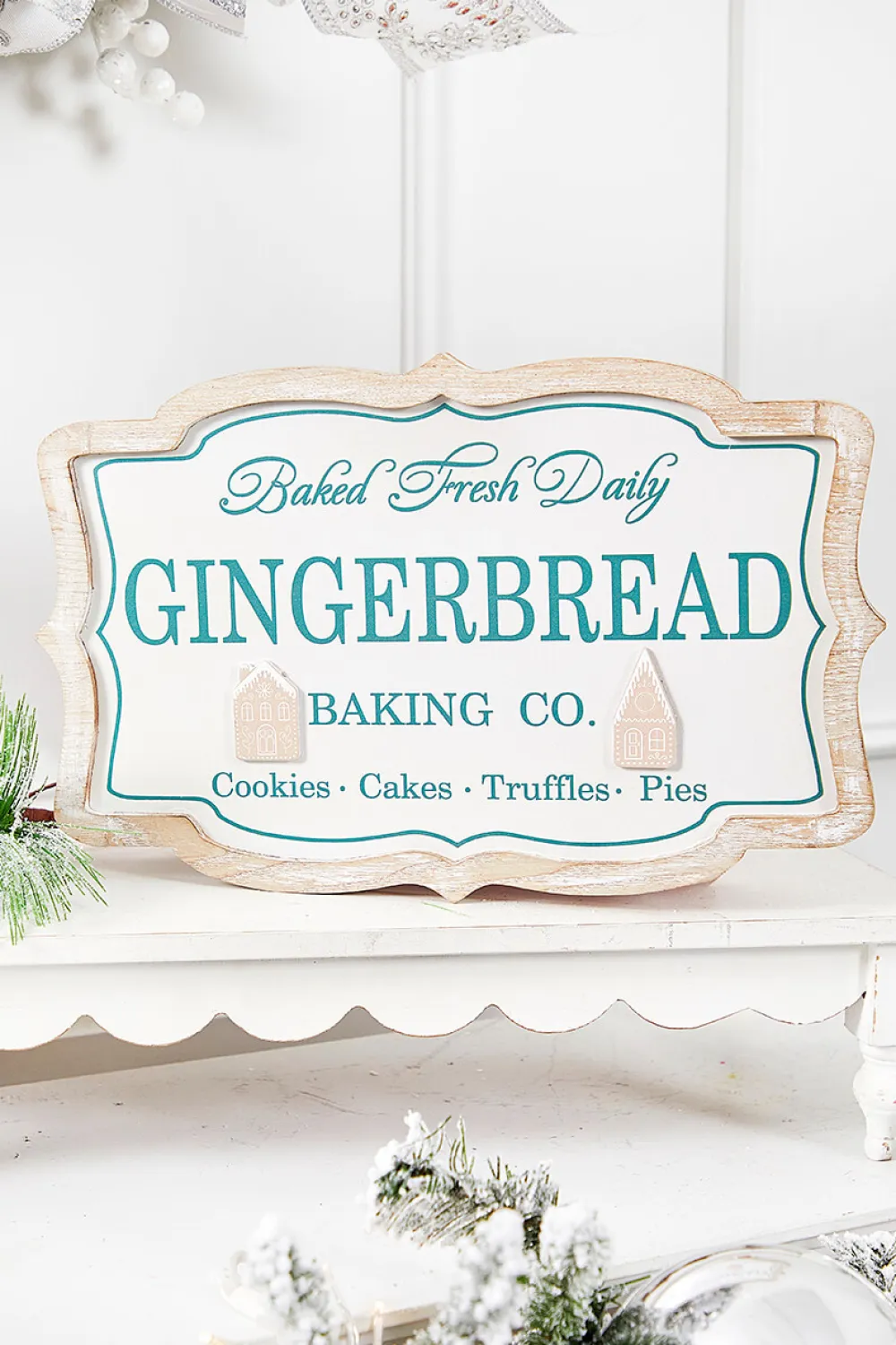 Decorator's Warehouse 15" Gingerbread Baking Sign > Christmas Decor|Sugar & Spice