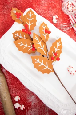 Decorator's Warehouse 28” Gingerbread Leaf Spray with Red Berries > Christmas Sprays|Christmas Decor