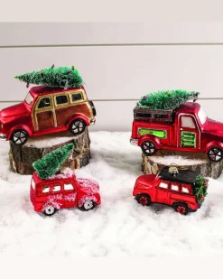 Decorator's Warehouse Glass Car with Tree/ Wreath Christmas Ornament > Christmas Ornaments|Farmhouse