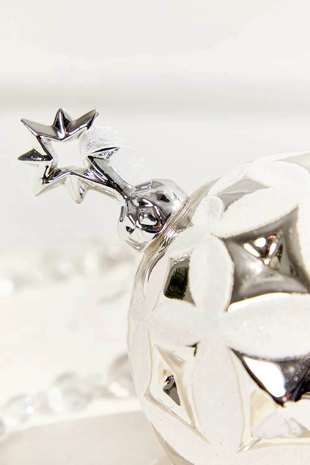 Decorator's Warehouse 5” Glass Star Faceted Ornament > White Christmas|Red & Silver