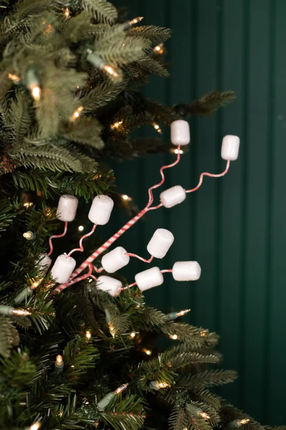 Decorator's Warehouse 29” Glitter Candy Marshmallow Spray > Christmas Sprays|Christmas Decor