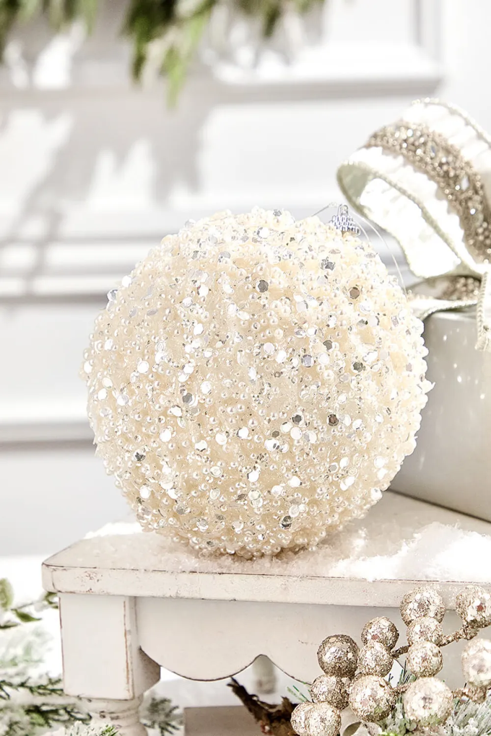 Decorator's Warehouse 6" Glitter & Pearl Patterned Ball Ornament > Christmas Decor|Natural Elegance