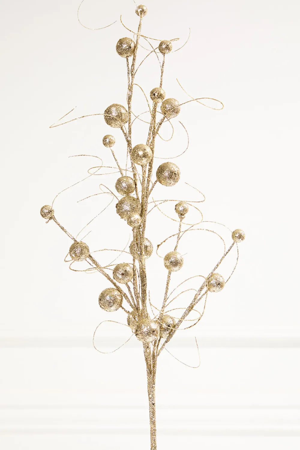 Decorator's Warehouse 34" Glitter/Sequins Wispy Ball Spray > Merry & Bright|Nutcracker