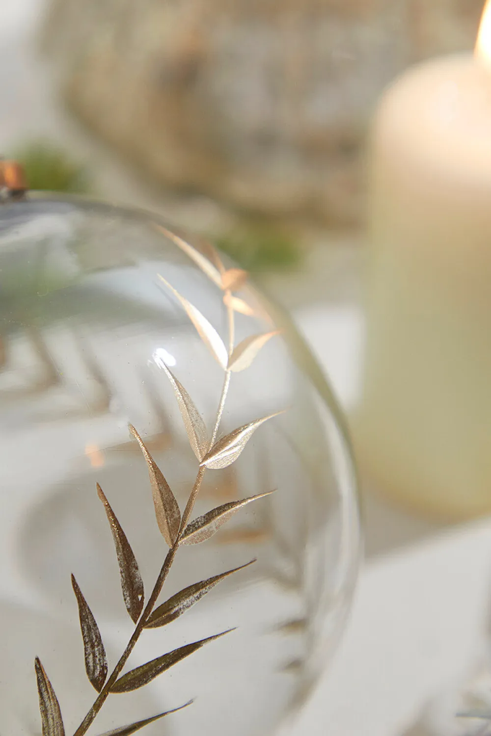 Decorator's Warehouse 5" Golden Etched Laurel Glass Ornament > Christmas Decor|Natural Elegance