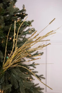 Decorator's Warehouse 31” Grass Berry Spray > Merry & Bright|Classic Christmas