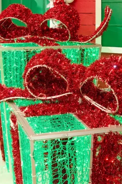 Decorator's Warehouse 3'/4'/5' Green Gift Box Set with Red Bow > Outdoor Decor|Outdoor Decor