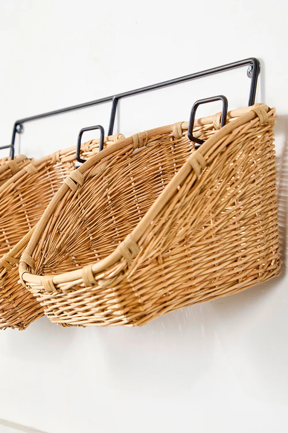 Decorator's Warehouse 28" Hanging Wall Basket > Spring Decor|Christmas Decor