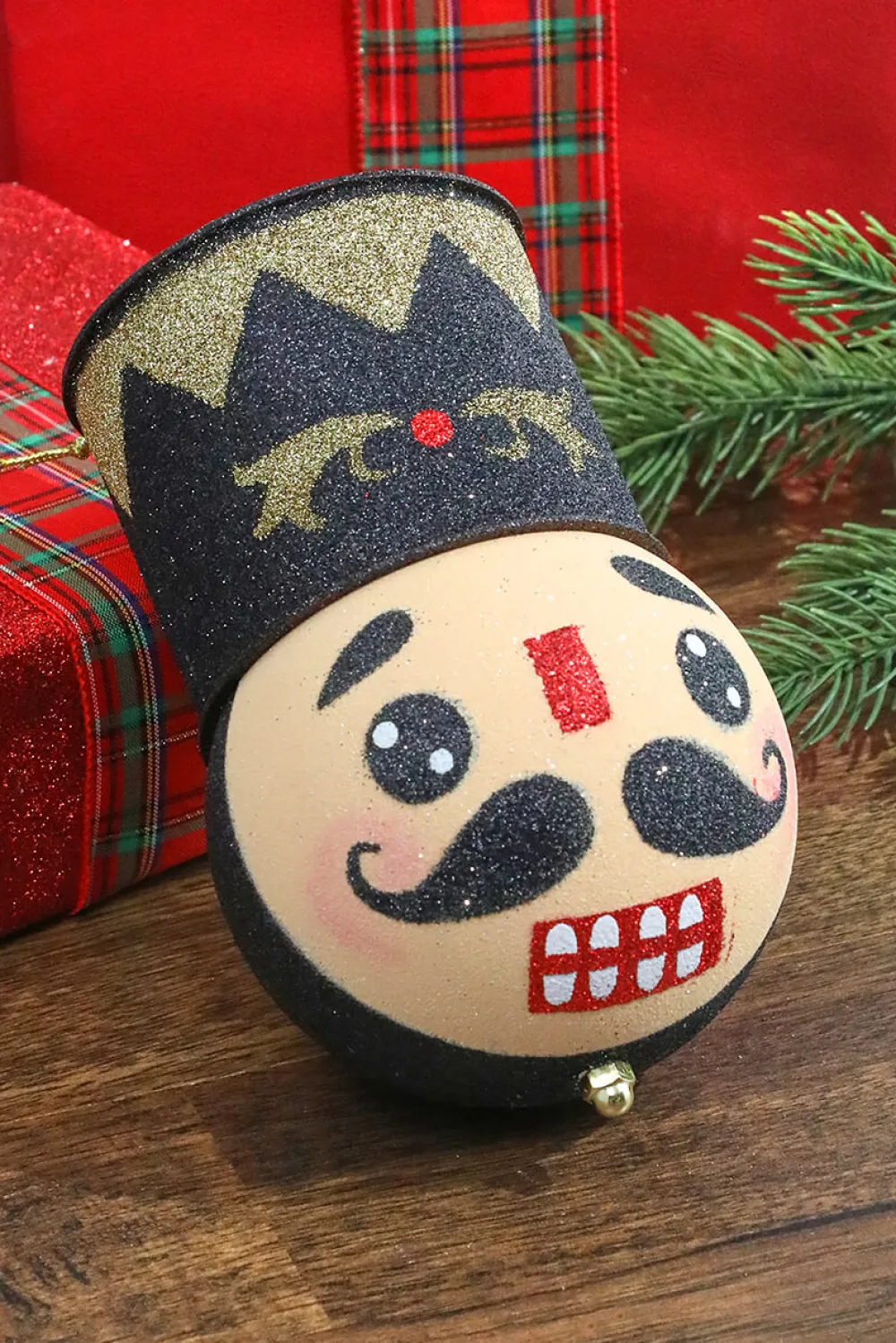 Decorator's Warehouse 8.5” Holiday Nutcracker Black Ornament > Nutcracker|Christmas Decor