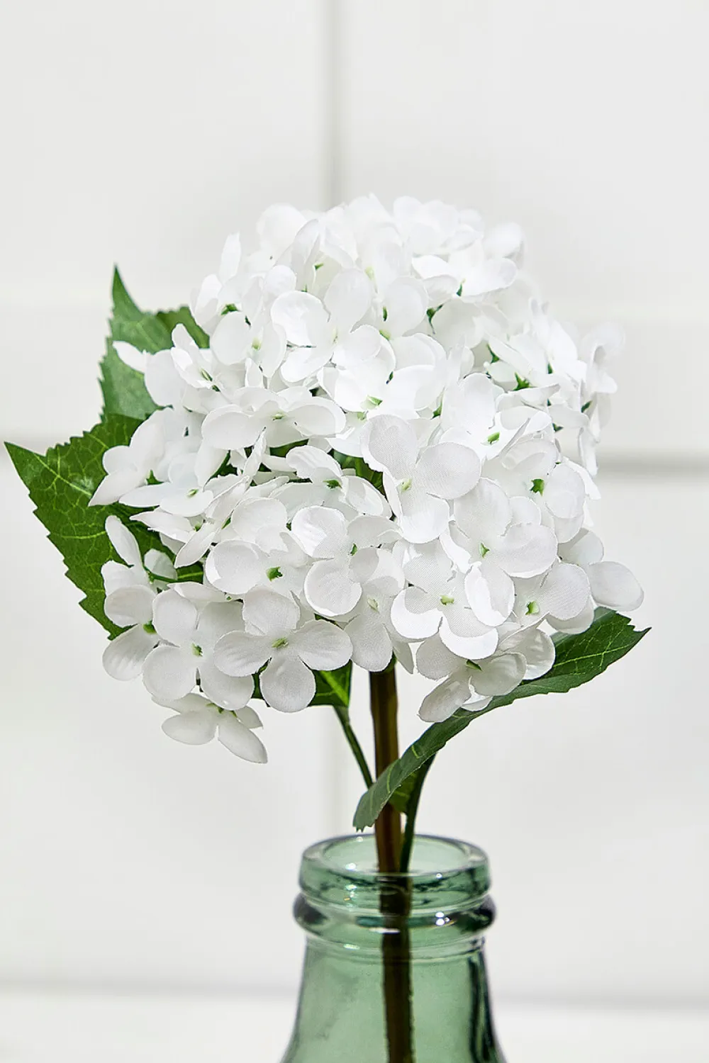 Decorator's Warehouse 22" Hydrangea Spray - White > Patriotic Decor|Christmas Decor
