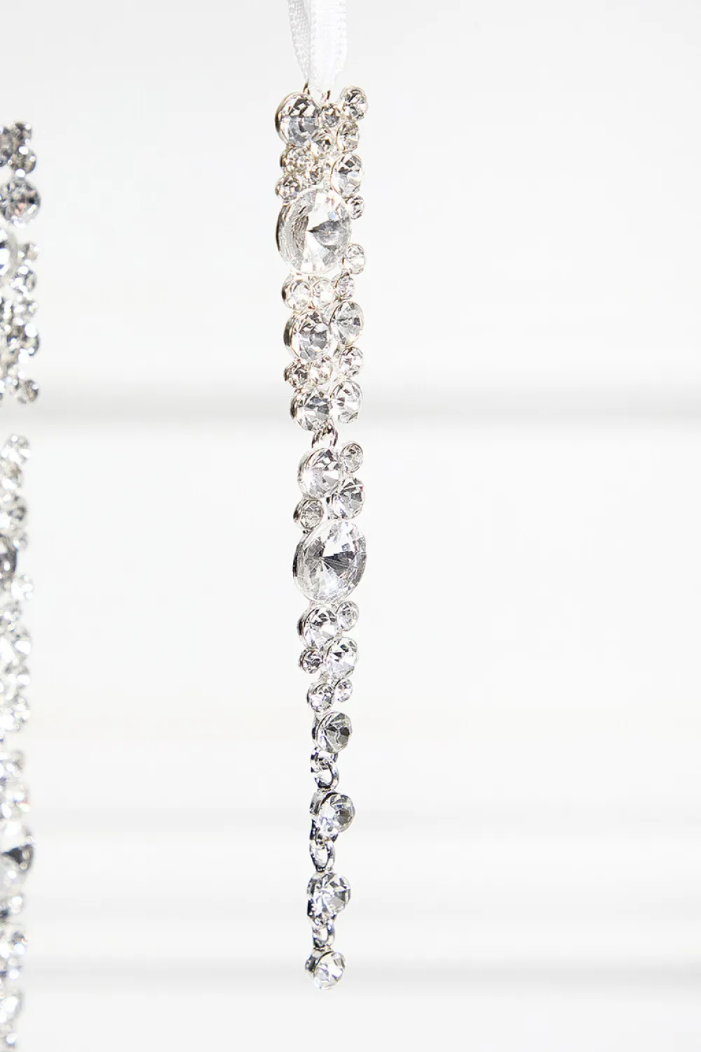 Decorator's Warehouse Jewel Icicle Ornaments - Set of 2 > White Christmas|Red & Silver