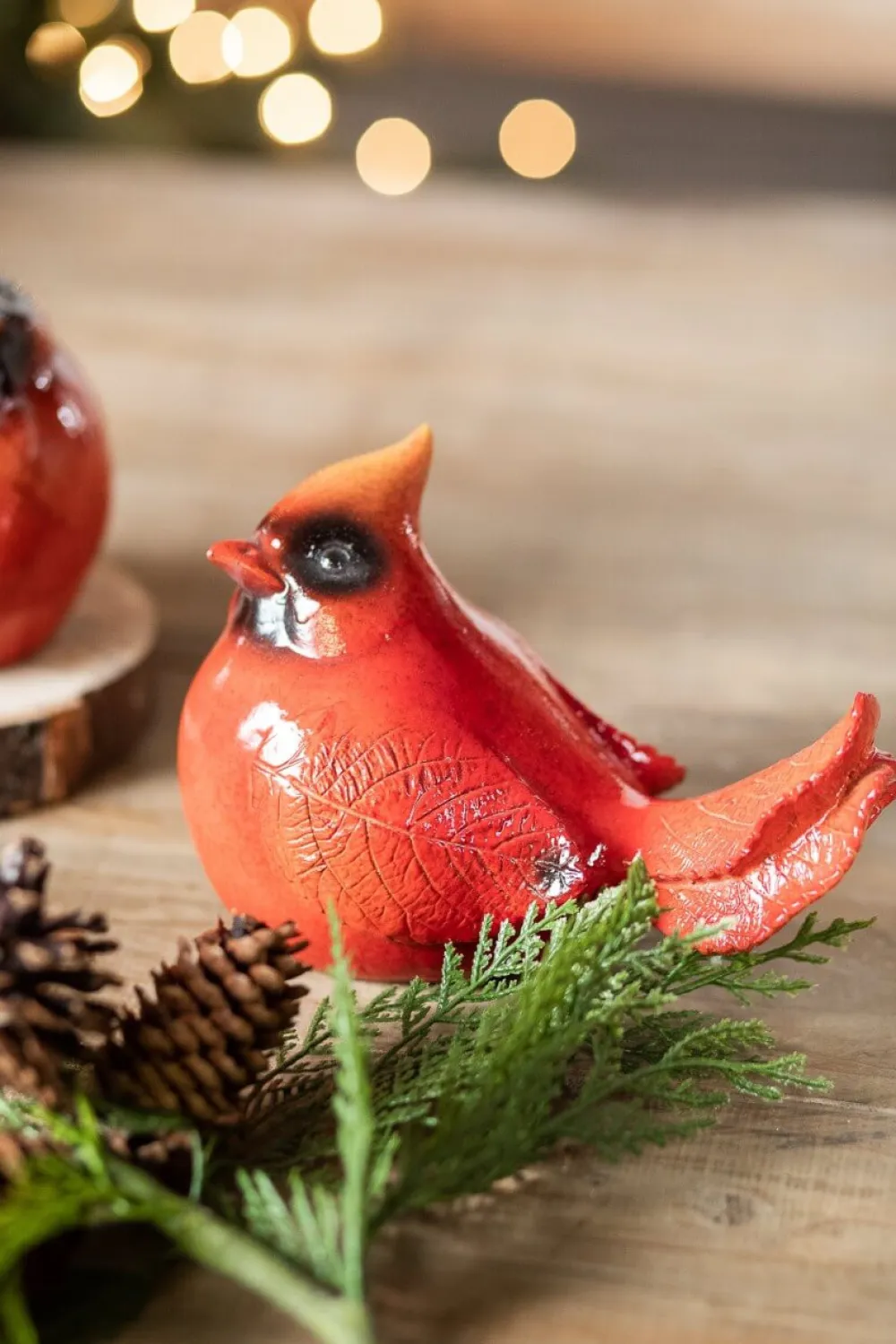 Decorator's Warehouse Large Resin Cardinal Figurine > Cardinal|Christmas Accents