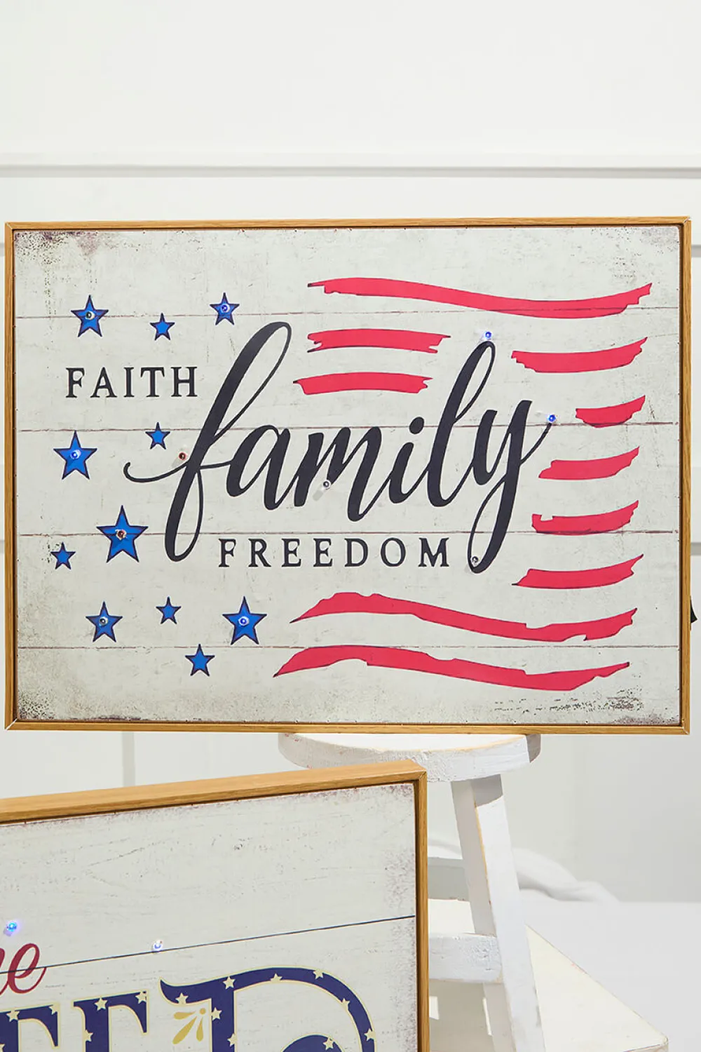 Decorator's Warehouse 15.75"L B/O Lighted Wood Americana Wall Sign > Patriotic Decor|Patriotic Decor