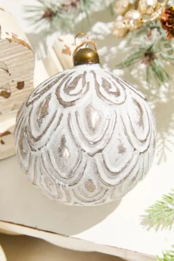 Decorator's Warehouse 4