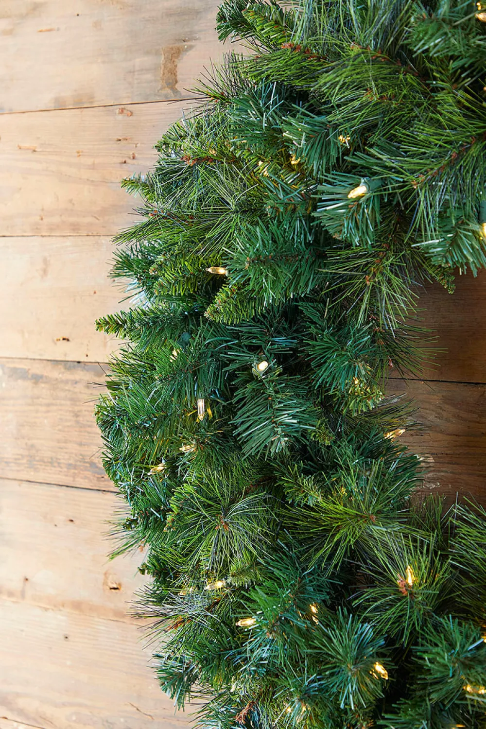 Decorator's Warehouse 36" LED Belgium (Warm White) > Outdoor Lighting|Christmas Wreaths