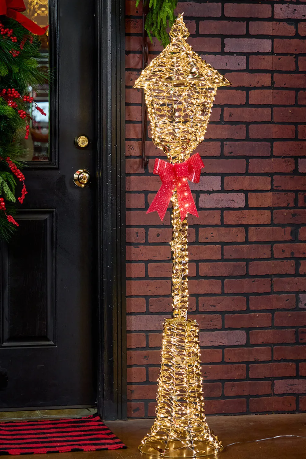 Decorator's Warehouse 4.9' LED Christmas Lamp Post - 720L > Outdoor Decor|Outdoor Decor