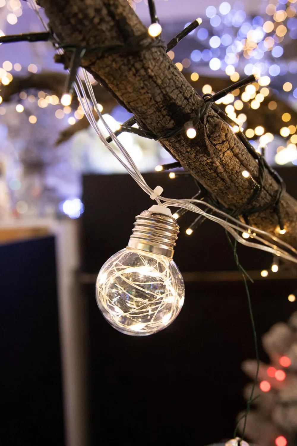 Decorator's Warehouse LED String Lights with Clear Balls - 2” Orbs > Christmas Decor|Indoor Lighting