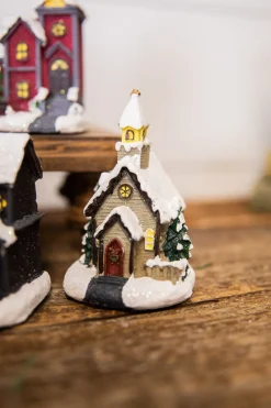 Decorator's Warehouse Lighted Holiday House with Battery Powered LEDs > Christmas Decor|Christmas Accents