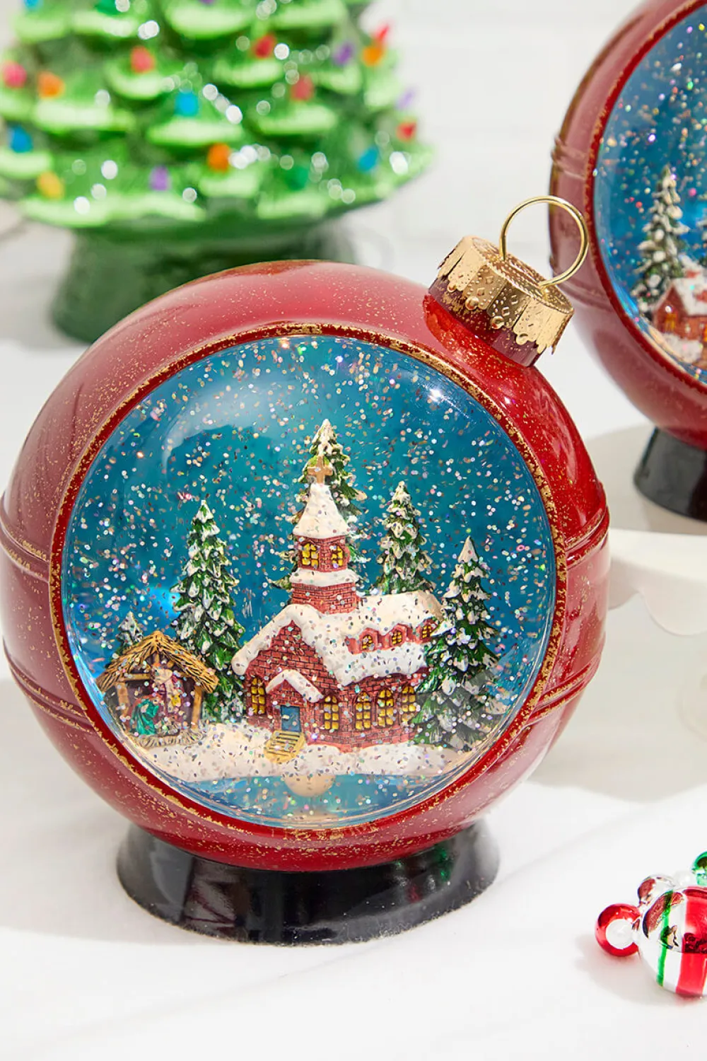 Decorator's Warehouse 8" Lighted Musical Spinning Water Globe > Water Globes|Christmas Decor