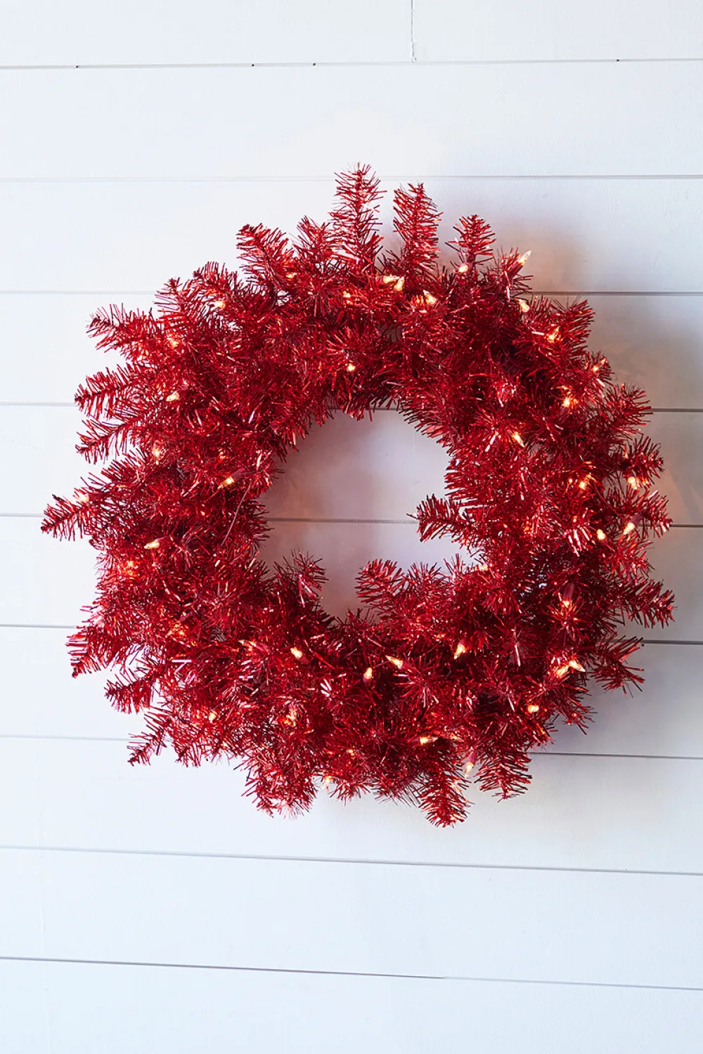 Decorator's Warehouse 20” Lighted Red Wreath > Christmas Decor|North Pole Party