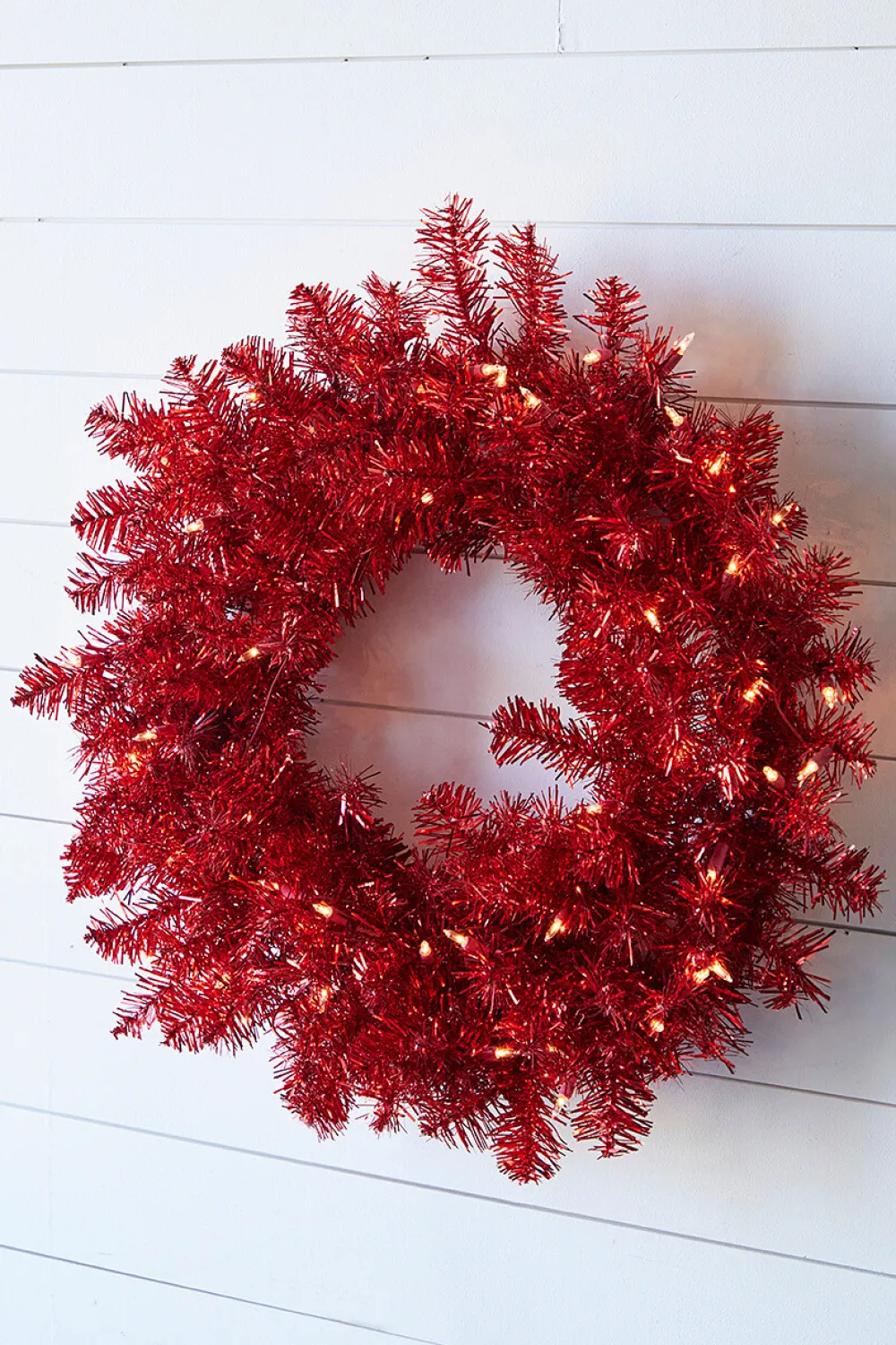 Decorator's Warehouse 20” Lighted Red Wreath > Christmas Decor|North Pole Party