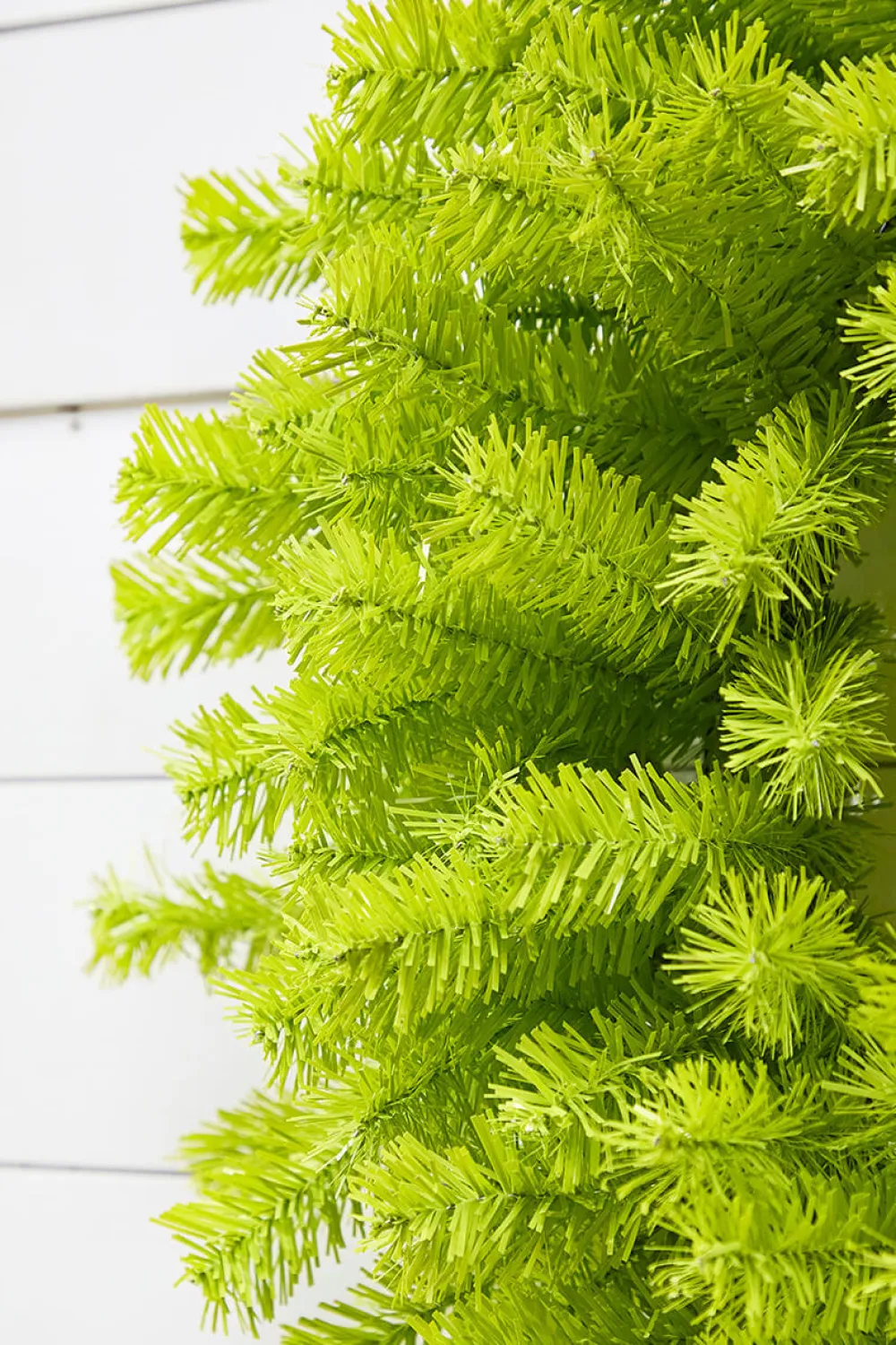 Decorator's Warehouse 30" Lime Green Wreath > Christmas Decor|Outdoor Lighting