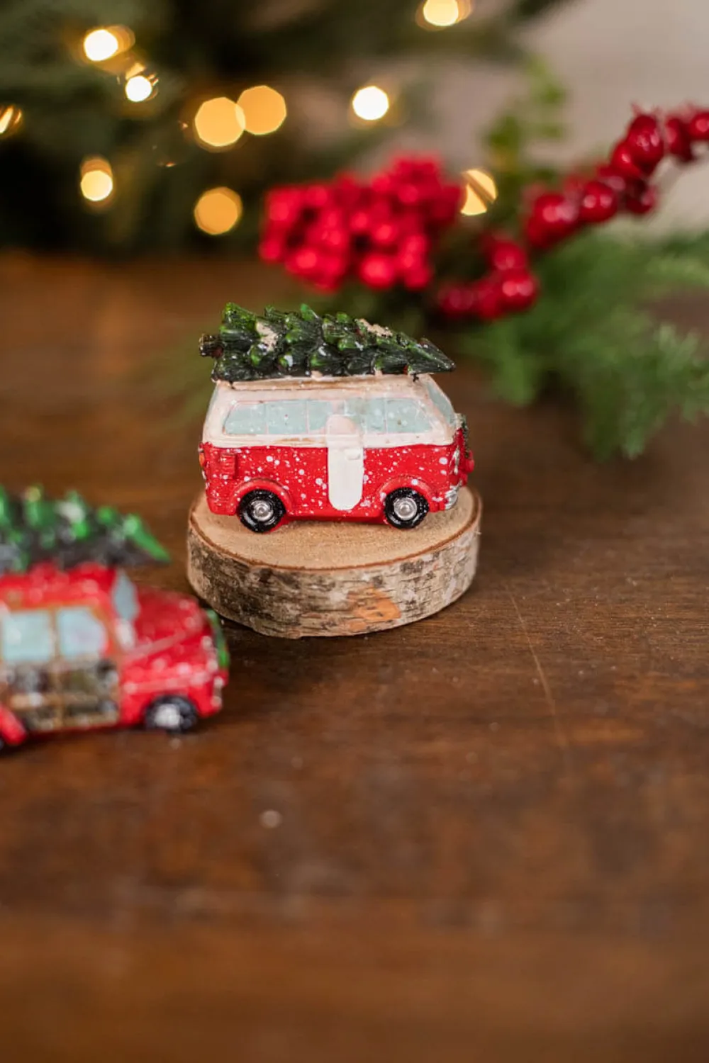 Decorator's Warehouse 3.7” L Resin Holiday Vehicle with Tree Ornament > Christmas Ornaments|Farmhouse