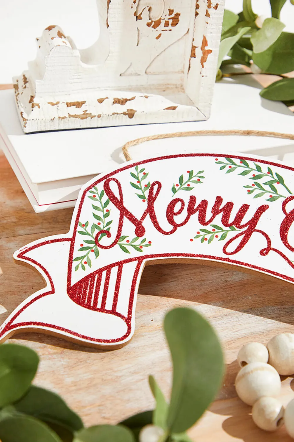 Decorator's Warehouse 15"L x 6.25"H Glitter Christmas Banner > Believe|Christmas Decor