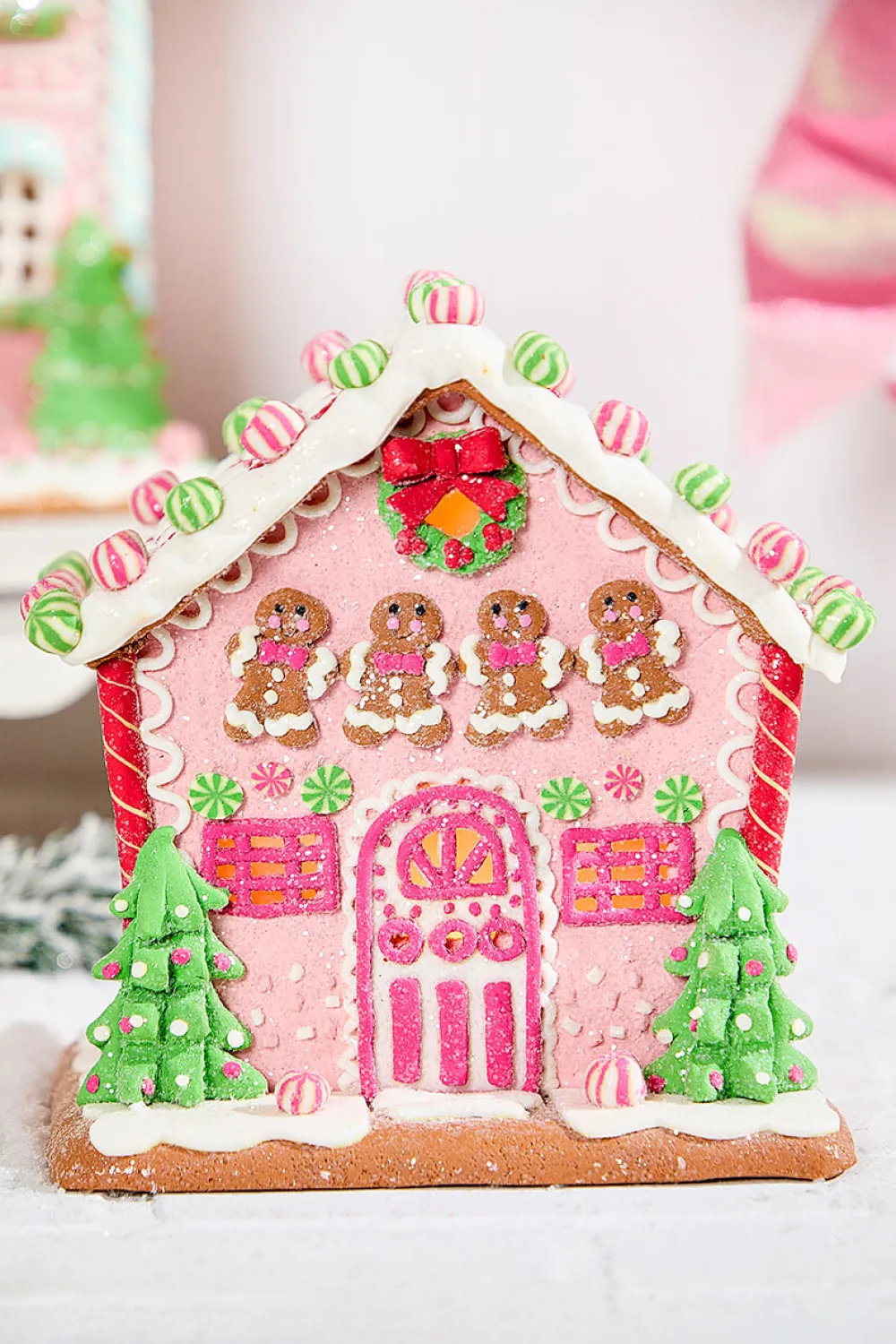 Decorator's Warehouse 8.5" Marshmallow Treats House > Kristin'S Picks|Santa'S Sweet Shoppe